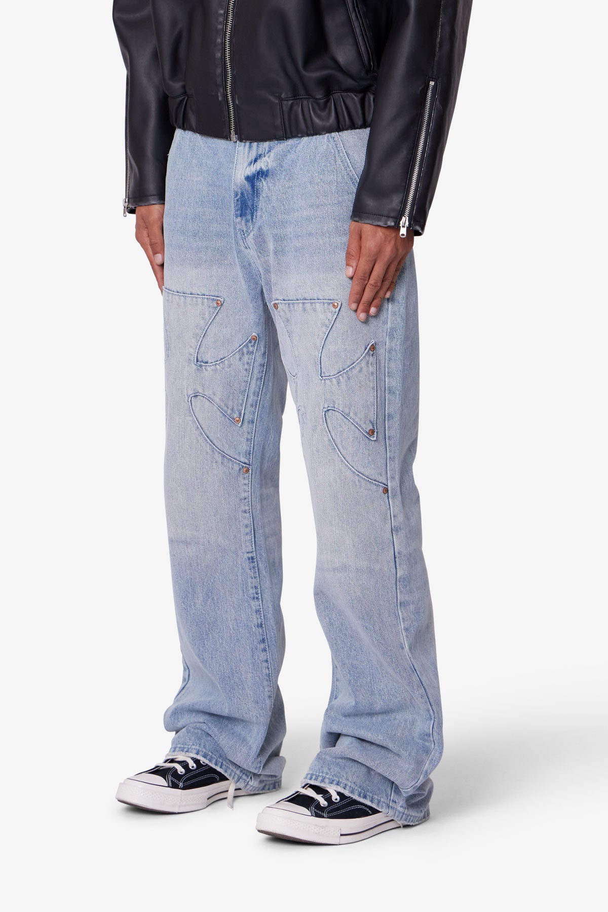 Mezclilla con Estampado Cruz de Hierro - Azul