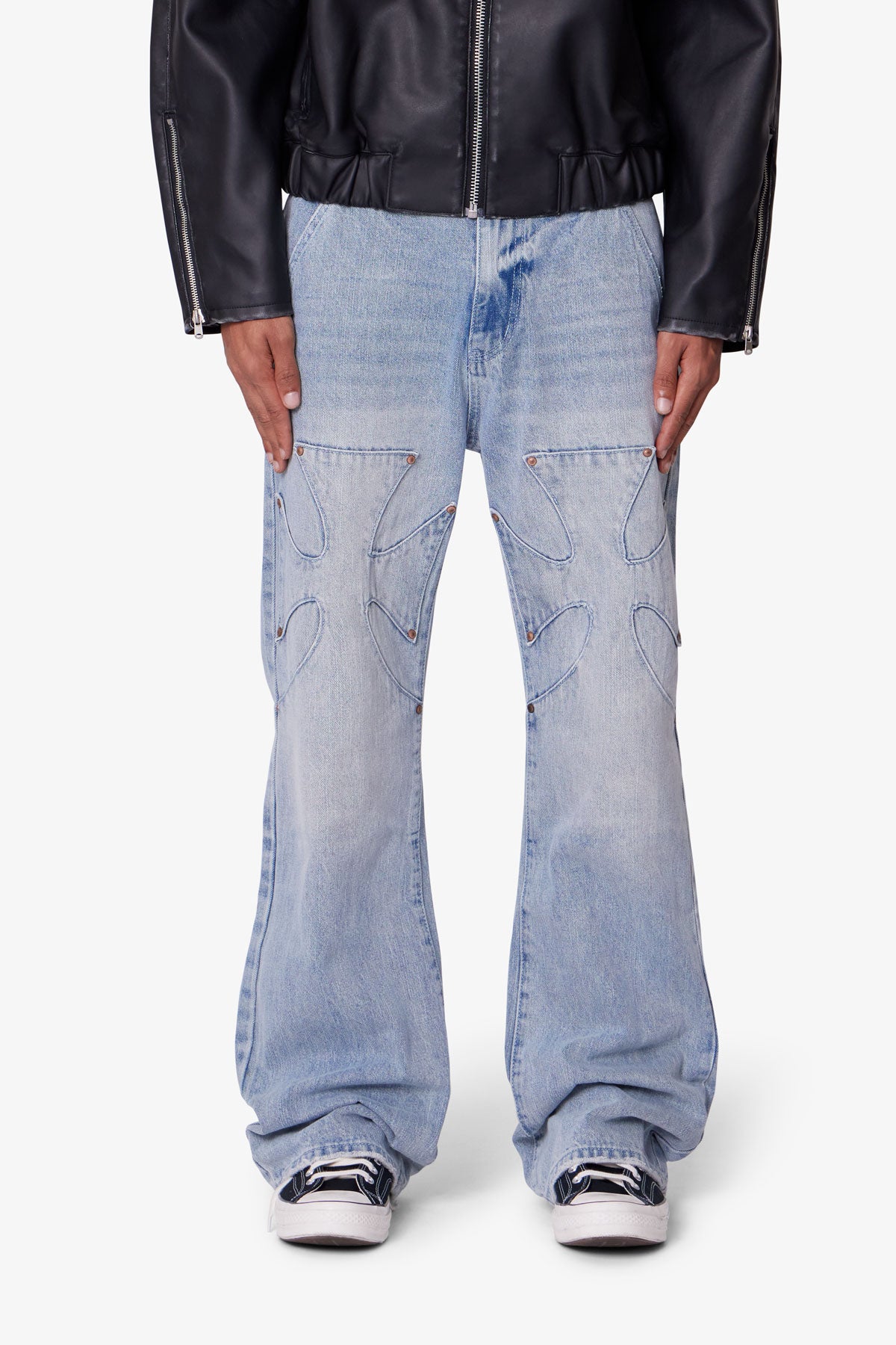 Mezclilla con Estampado Cruz de Hierro - Azul